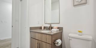 The Quincy Gallery 12