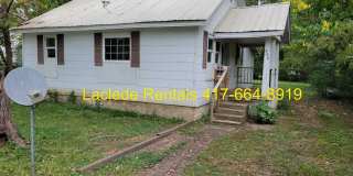 2 BEDROOM 1 BATHROOM HOUSE FOR RENT Gallery 1
