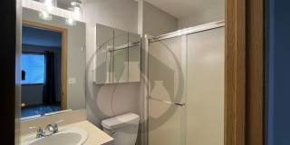 Single Level House - Move-in Ready Early July Gallery 9