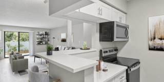 St. James Crossing Apartment Homes Gallery 7