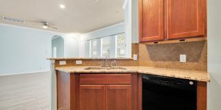 Beautiful 3 bedroom townhome available for rent for ASAP move in!!!! Medical Center Area!!! Beautiful 3 bedroom townhome available for rent for ASAP move in!!!! Medical Center Area!!! Gallery 6