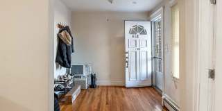 Spacious Brighton 3-Bedroom with Garage Parking Gallery 17