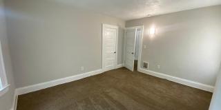 Beautiful Large 5 Bedroom Home Cleveland Gallery 15