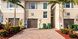 831 SE 16th Ct 831 SE 16th Ct Gallery 1