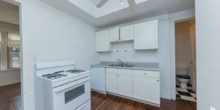 1952 West Winona Gallery 2