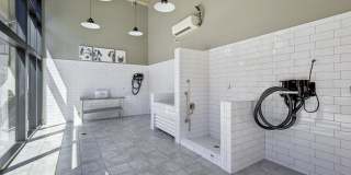 The Kelton at Clearfork Apartments Gallery 14