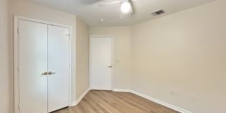10527 HUNTERS POND Gallery 25