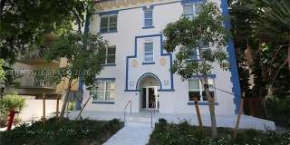 1611 Meridian Ave Gallery 1