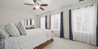 LARGE 4 BEDROOM HOME NEAR MILITARY BASE AND BAY Gallery 31