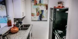 La Plaza Gallery 17