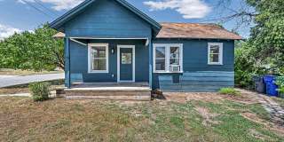 Cozy 1 BD 1 BA in Waco - Near Cameron Park Gallery 1