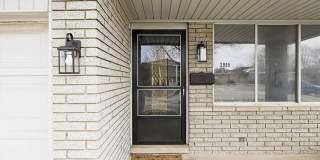 2995 Groves Drive Gallery 1