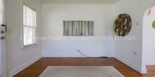 Charming & Cozy 1 Bed, 1 Bath Home in Tulsa | 850 Sq Ft Gallery 7