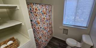 Ten Hills Apartments Gallery 21