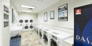 230 West Alabama Apartments Gallery 4