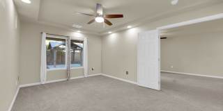 5430 Holding Avenue Gallery 39