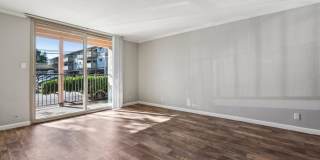 Atrium Downtown Gallery 5