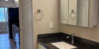 Jennifer Ryan Apartments Gallery 21