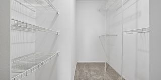 Hoffman Hills Apartments Gallery 16