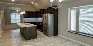 Beautiful 4 bed 3 bath in Deer Creek Schools! Gallery 8