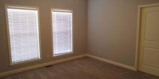 Huge 3BR/3BA Villa at Boulder Springs - Available July!! Gallery 28