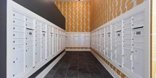 Colina WeHo Gallery 13