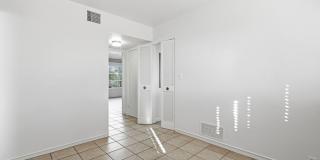 3BR/4BA Professional Retreat with Private Desert Oasis Gallery 20