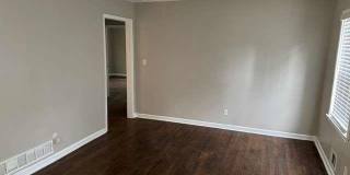 1307 SW Lorenzo Dr SW unit: A Gallery 4