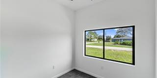 601 Hawthorne Avenue S Gallery 7