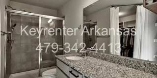 Stylish 3 Bed / 2 Bath with Open Layout & Backyard Retreat Gallery 13