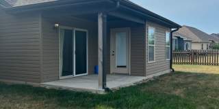 3 bedroom, 2 bathroom, 2 car garage, single family home located on the south of town Gallery 20
