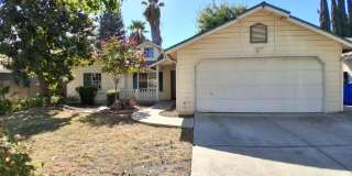 Well Maintained 3-bedroom, 2-bath Home in Fresno, CA! Well Maintained 3-bedroom, 2-bath Home in Fresno, CA! Gallery 1