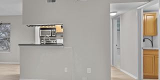 1700-C ASCOT Way Gallery 9