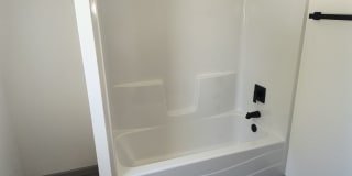 Newly Remodeled 2 Bedroom 1 1/2 Bath Home Gallery 15