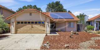 Charming and thoughtfully upgraded 3-bedroom, 2-bathroom single-level Gallery 1