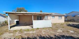 GORGEOUS 2 Bedroom, 1.5 Bath House with a 1 CAR GARAGE *Move-in Special* Gallery 15