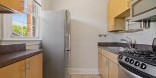 Takoma Studio Apartment W/Parking Included Gallery 10