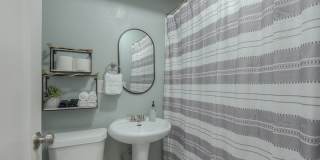 722 W 37th St - 3 Gallery 29