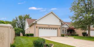 3 Bed, 3 Bath Condo for Rent – Available August 5th Gallery 1