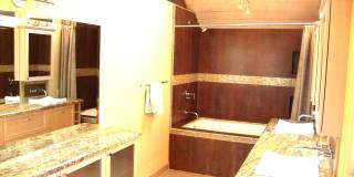 416 Virginia St, Beach Penthouse/main Home Gallery 18