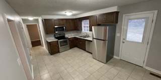 3 Bedroom Home For Rent Near Post! Gallery 4