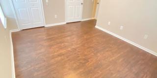 Longleaf Villas with Garage! Gallery 15