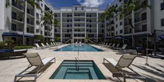 The Manor in Plantation - Apartment & Townhomes Gallery 7