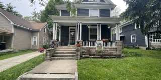 Large 3 Bedroom W/Basement and Garage Gallery 1