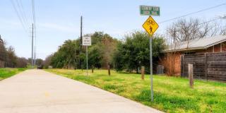 **Remodeled 2/1 Duplex in Southeast Austin – Modern Style, Open Layout, and Prime Location!** Gallery 25