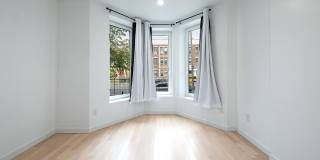 Ditmas Park Gallery 9