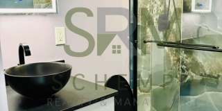 2722 Portland Ave Gallery 12