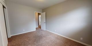 3252 CHELTENHAM Drive Gallery 20