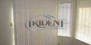 Large 4 bedroom, 3 bath house located on a large lot Gallery 12