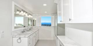 4 White Water Gallery 24